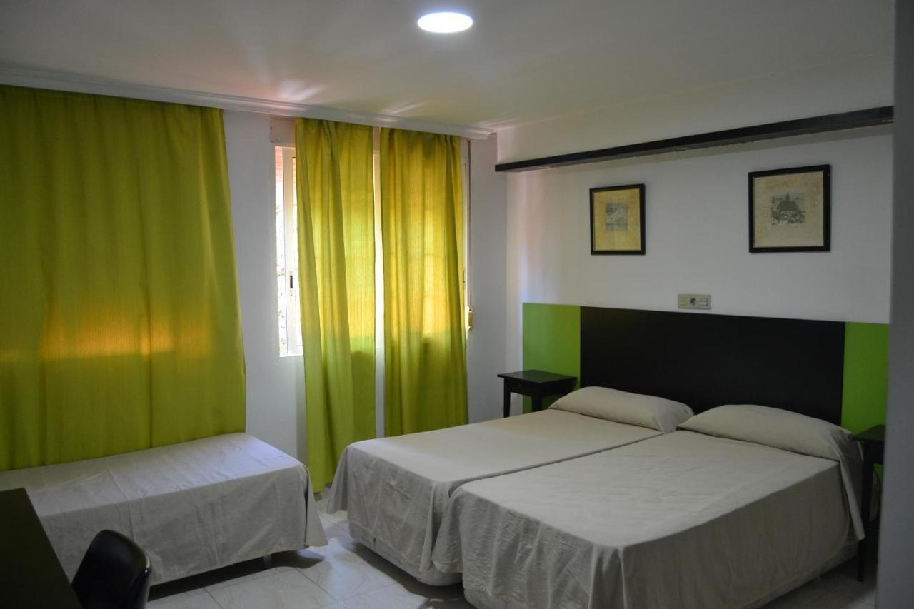 Hotel Miramar La Línea de la Concepción Exterior foto